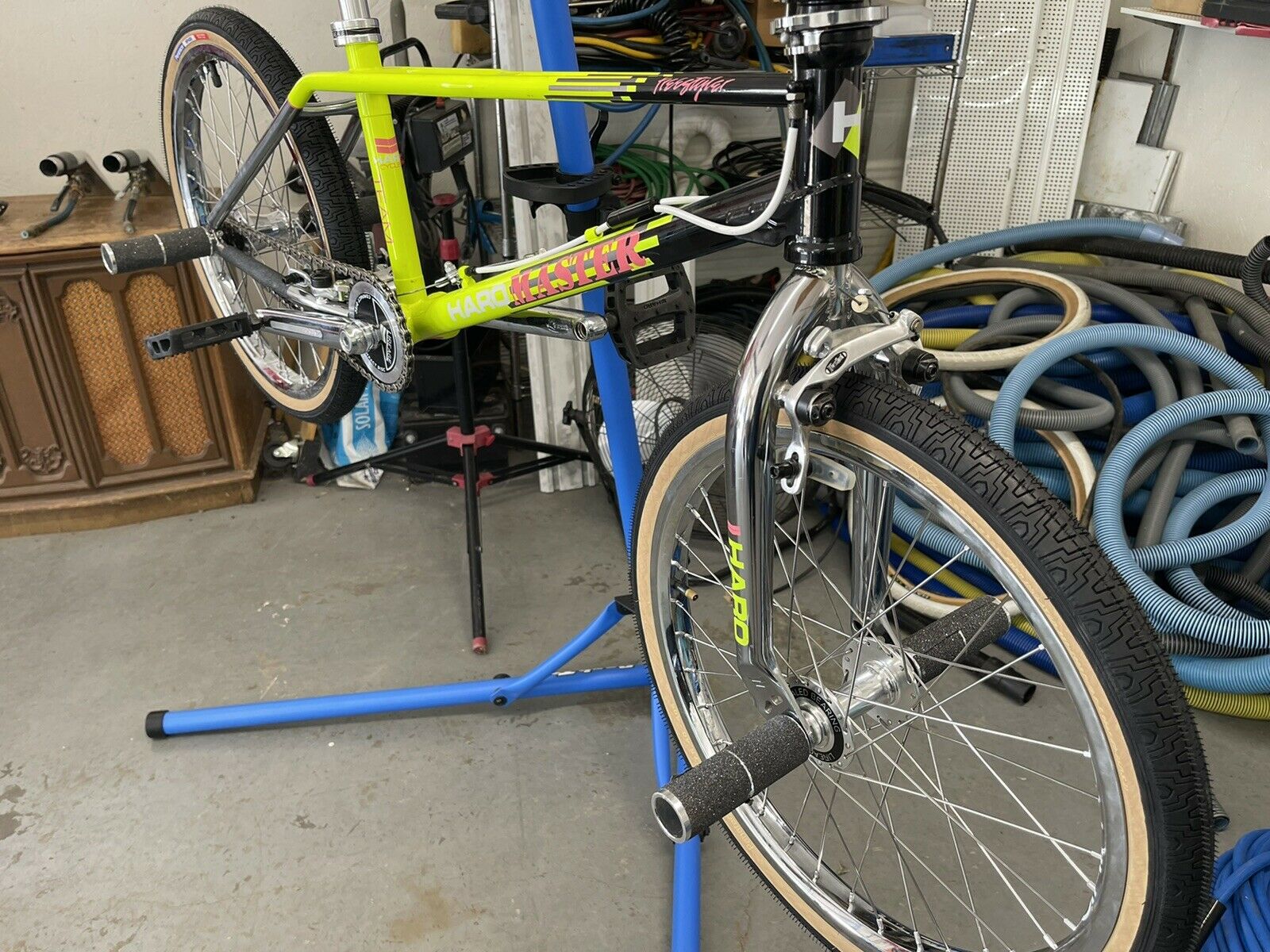 Custom 2017 Haro Lineage Master Freestyle Black White Chrome - Fresh Stock Dated February 2026