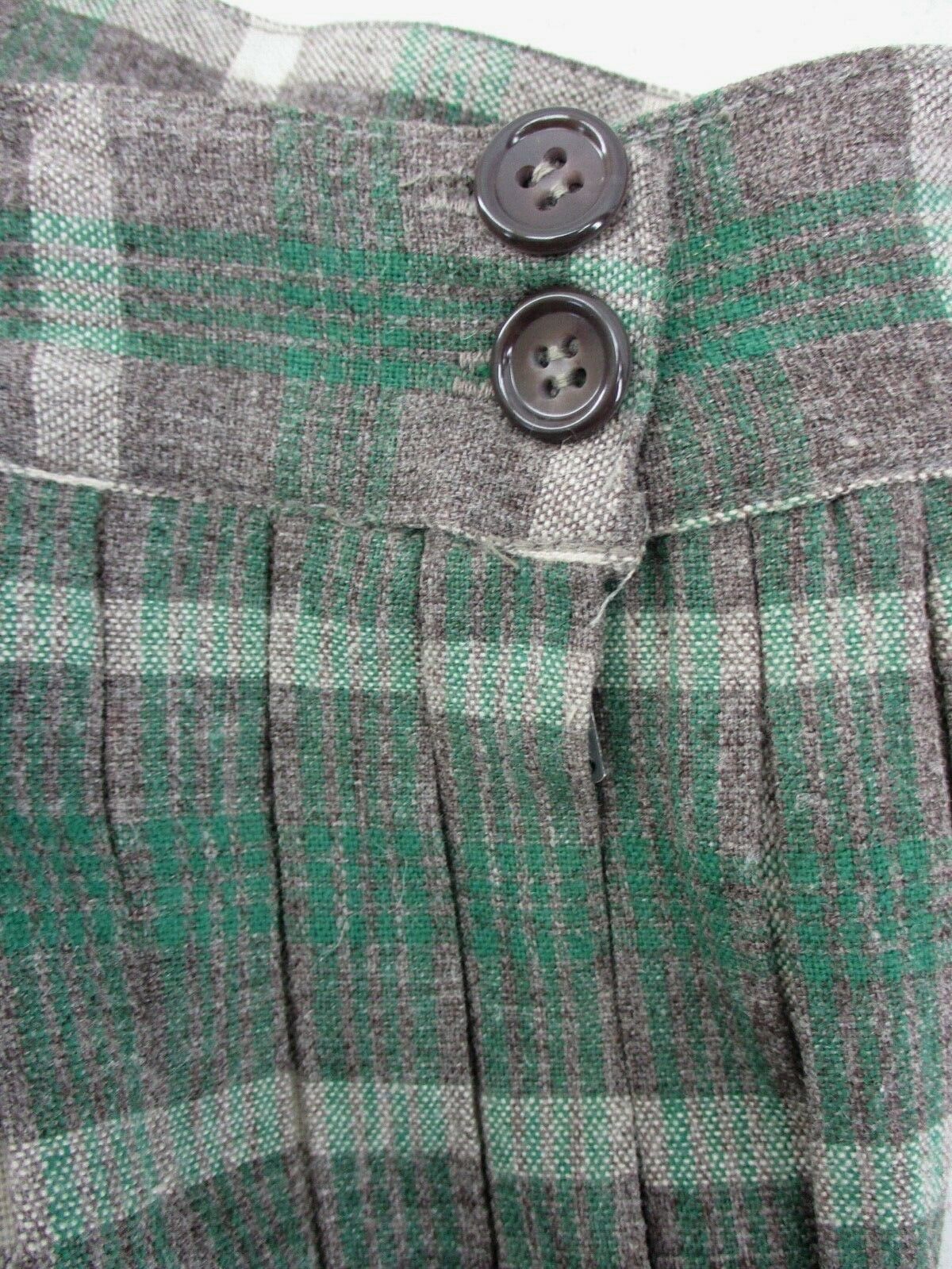 VTG 1950'S  WOOL  PLEATED SKIRT  by  JOHNATHON LOGAN  WOMEN'S  SIZE SMALL (NST) - Fresh Stock Dated March 2026