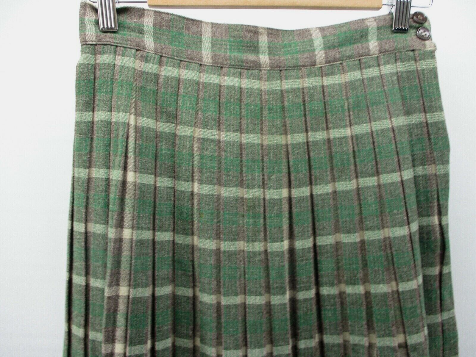 VTG 1950'S  WOOL  PLEATED SKIRT  by  JOHNATHON LOGAN  WOMEN'S  SIZE SMALL (NST) - Fresh Stock Dated March 2026