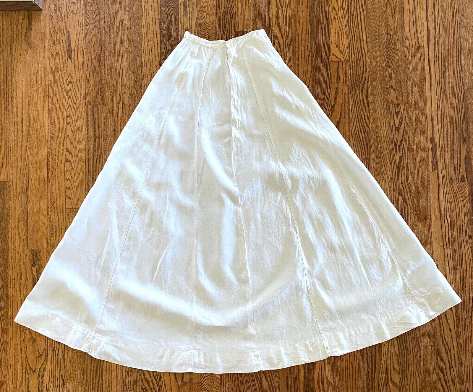 Edwardian Era White Linen Gored Skirt 22