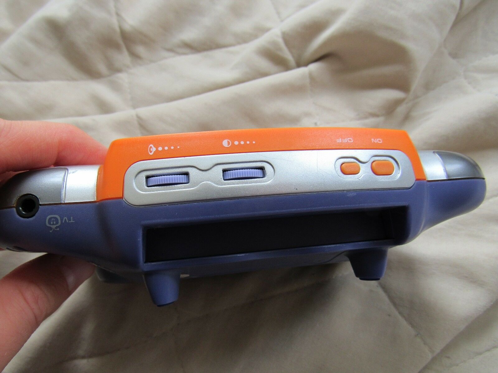 BROKEN V-TECH V-SMILE POCKET LEARNING SYSTEM  FOR PARTS - Fresh Stock Dated February 2026