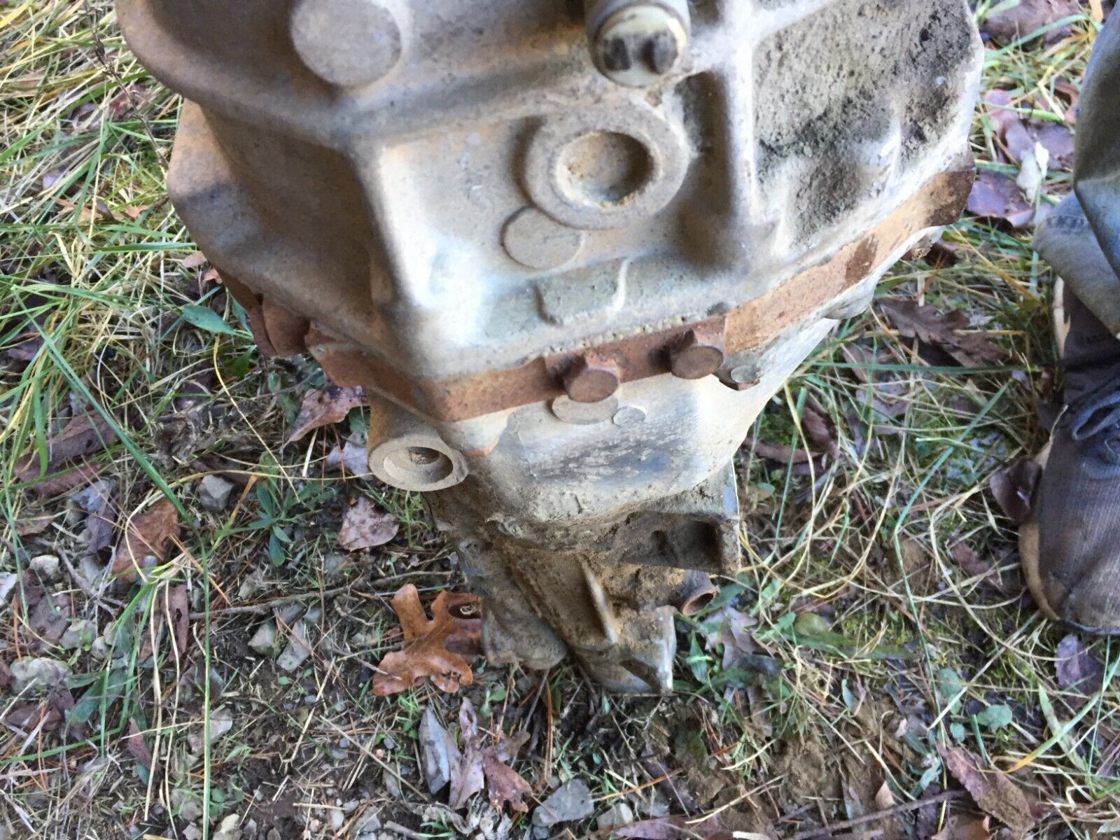 1970s 1980s? Nissan Datsun? manual standard transmission 4 speed? 280z? 240z? - Fresh Stock Dated February 2026