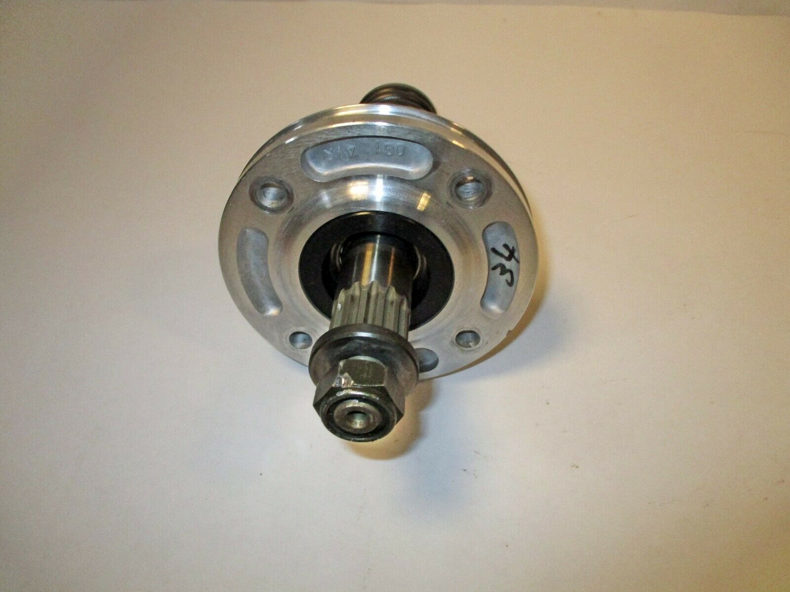 YAMAHA XVS650 MIDDLE GEAR & DRIVEN SHAFT 4VR-17553-00-00 XVS 650 V STAR 2002 lm - Fresh Stock Dated February 2026