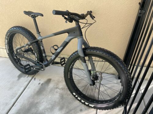 Salsa Beargrease Carbon 27.5 - Fresh Stock Dated February 2026