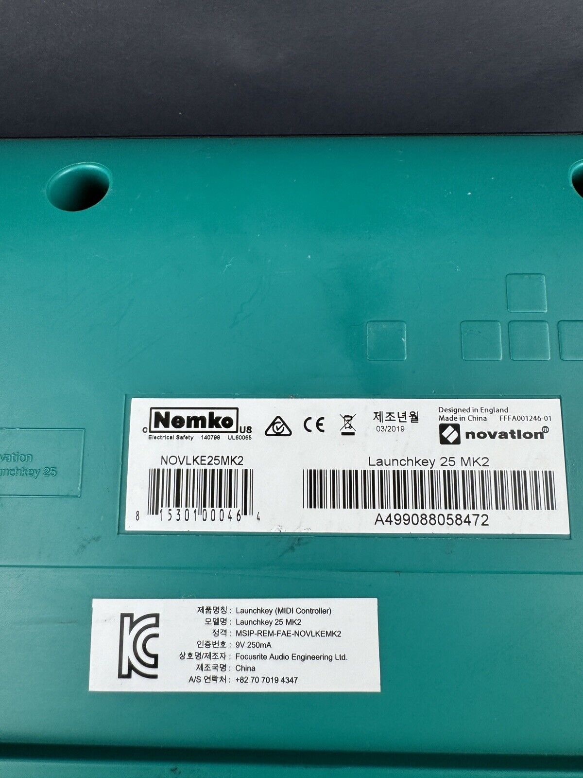 Novation Launchkey Mini Mk2 25 Mini-key Midi Keyboard Controller *READ* - Fresh Stock Dated February 2026