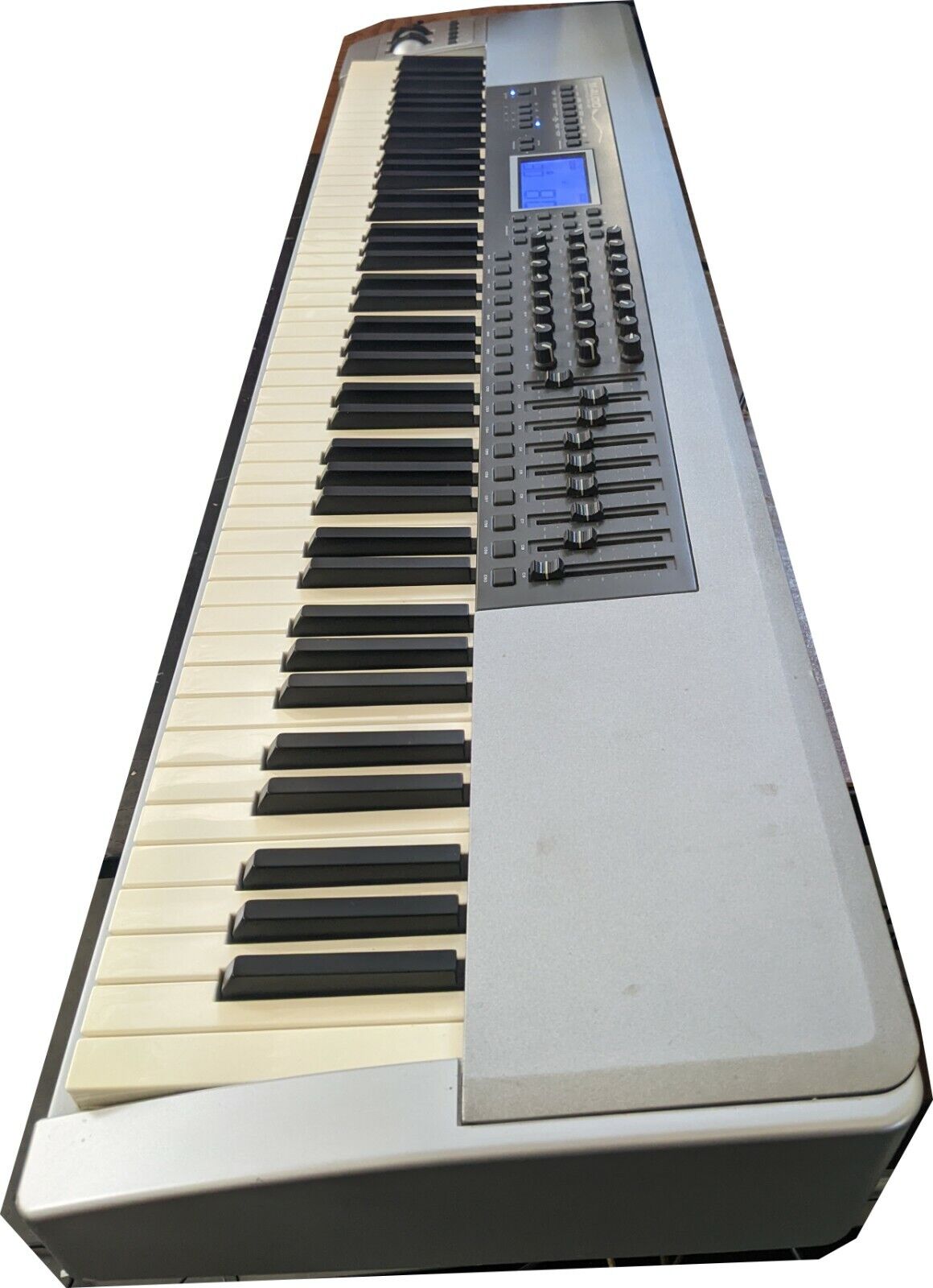 M-AUDIO KEYSTATION Pro 88 / 88-Key Hammer-Action / USB MIDI Master Controller - Fresh Stock Dated February 2026