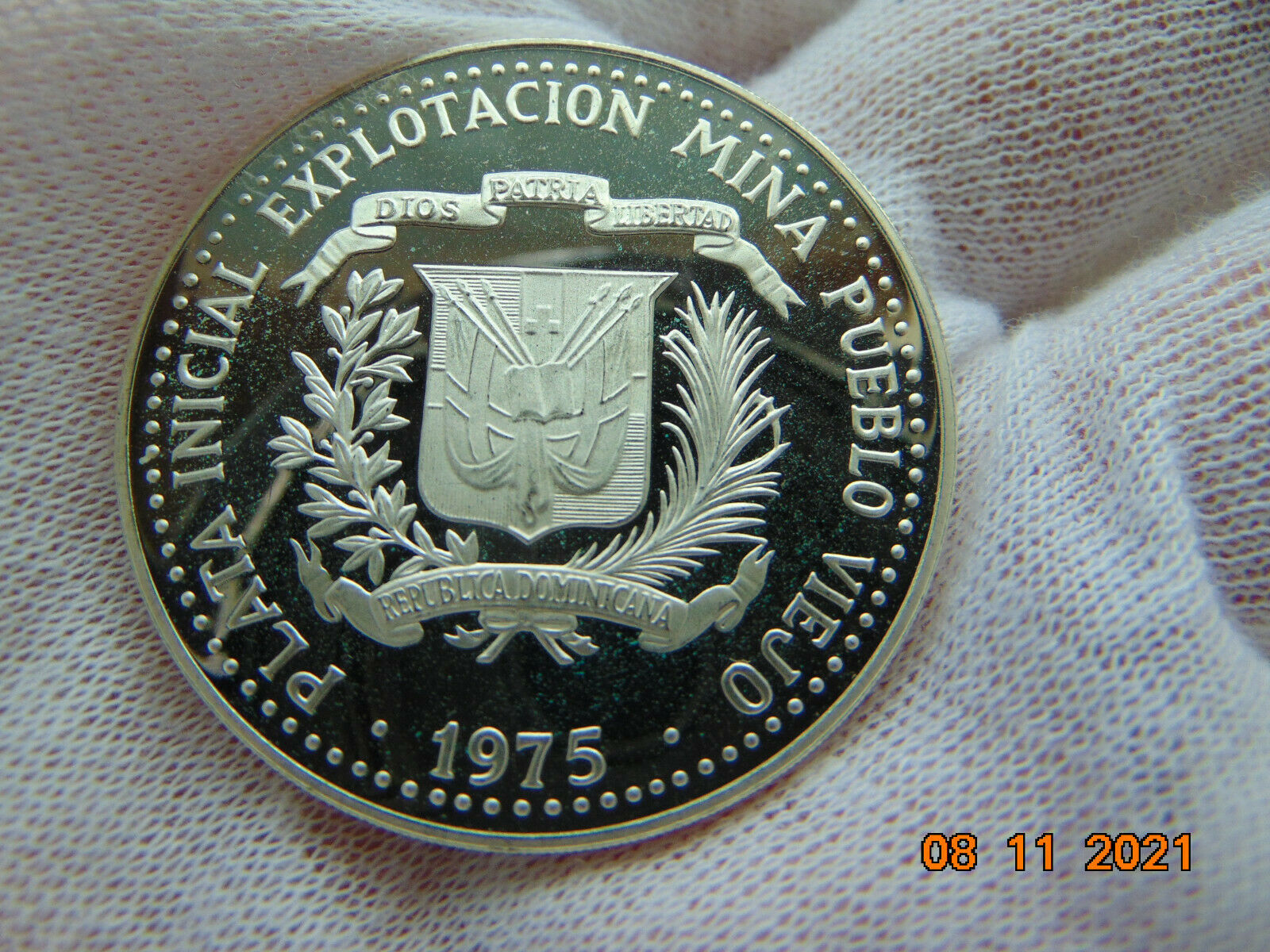 DOMINICAN REPUBLIC 1975 10 Pesos silver Proof Arte Taino - Fresh Stock Dated February 2026