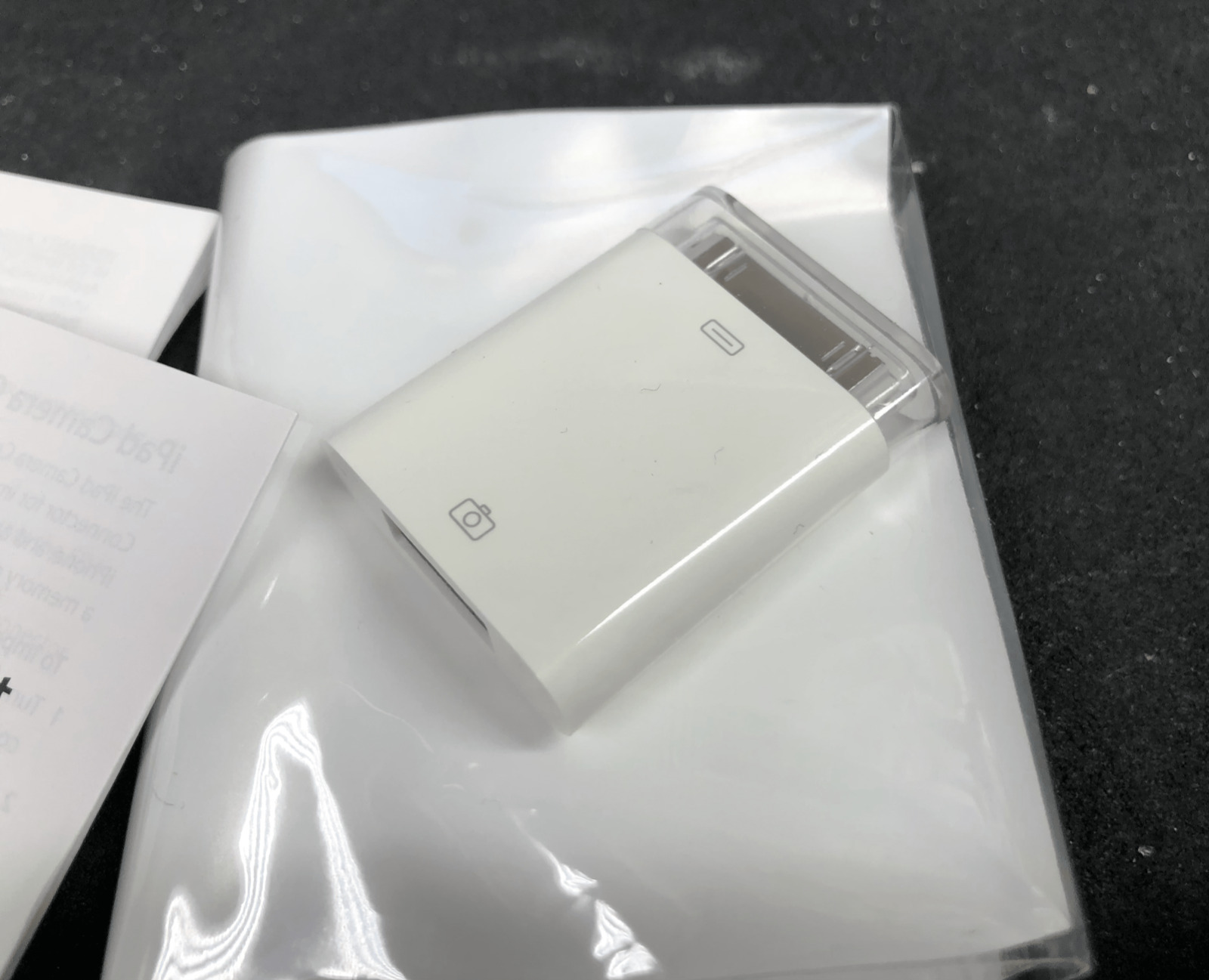 Apple iPad Camera Connection Kit A1362 + A1358 SD Card Reader - NEW IN BOX - Fresh Stock Dated February 2026