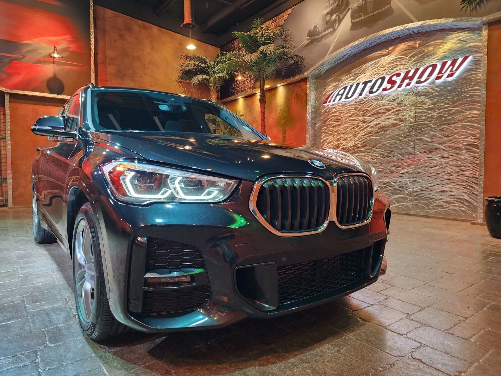 2020 BMW X1 xDrive28i AWD w/ M Package & Panoramic Sunroof!! - Fresh Stock Dated December 2025