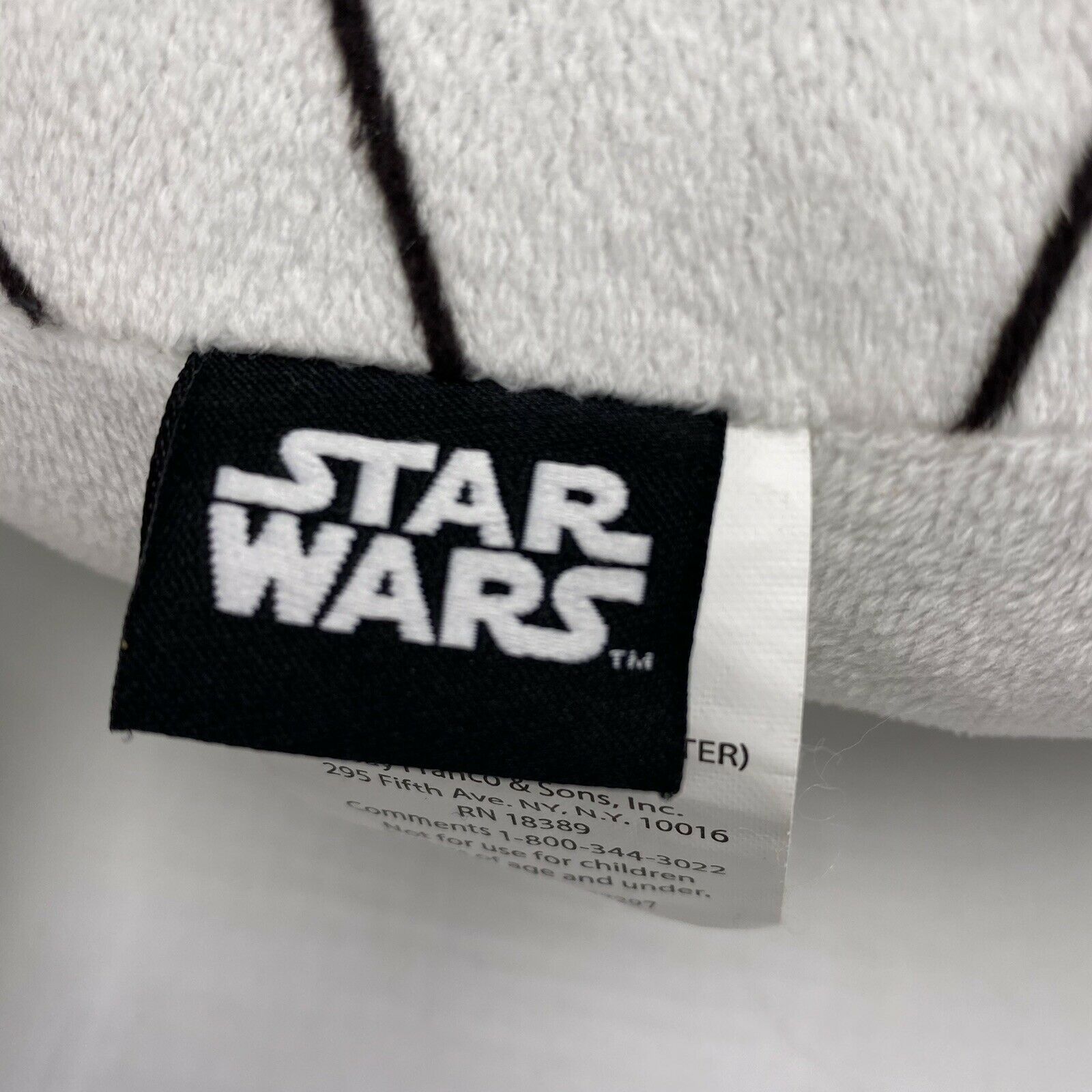 R2D2 Star Wars Throw Pillow 18