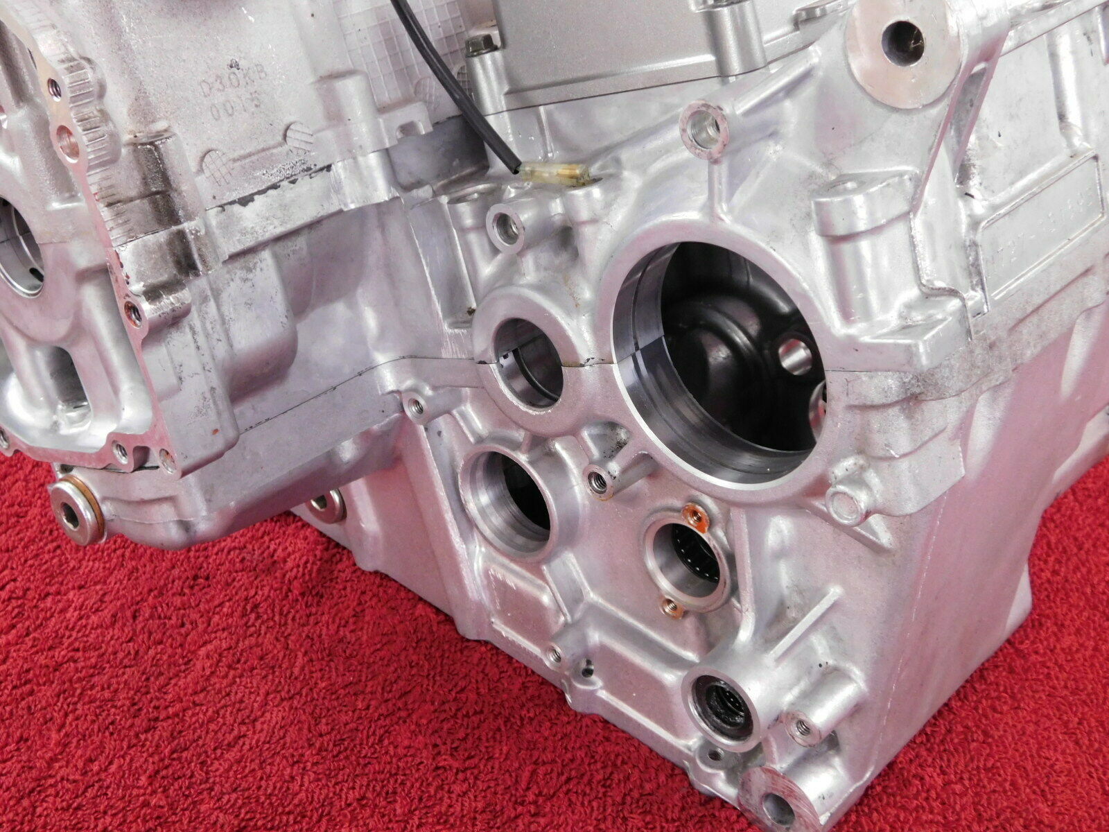 Engine Crankcase / Cylinder Block *NICE! 04-05 GSXR600 GSXR 600 Matching Cases - Fresh Stock Dated February 2026