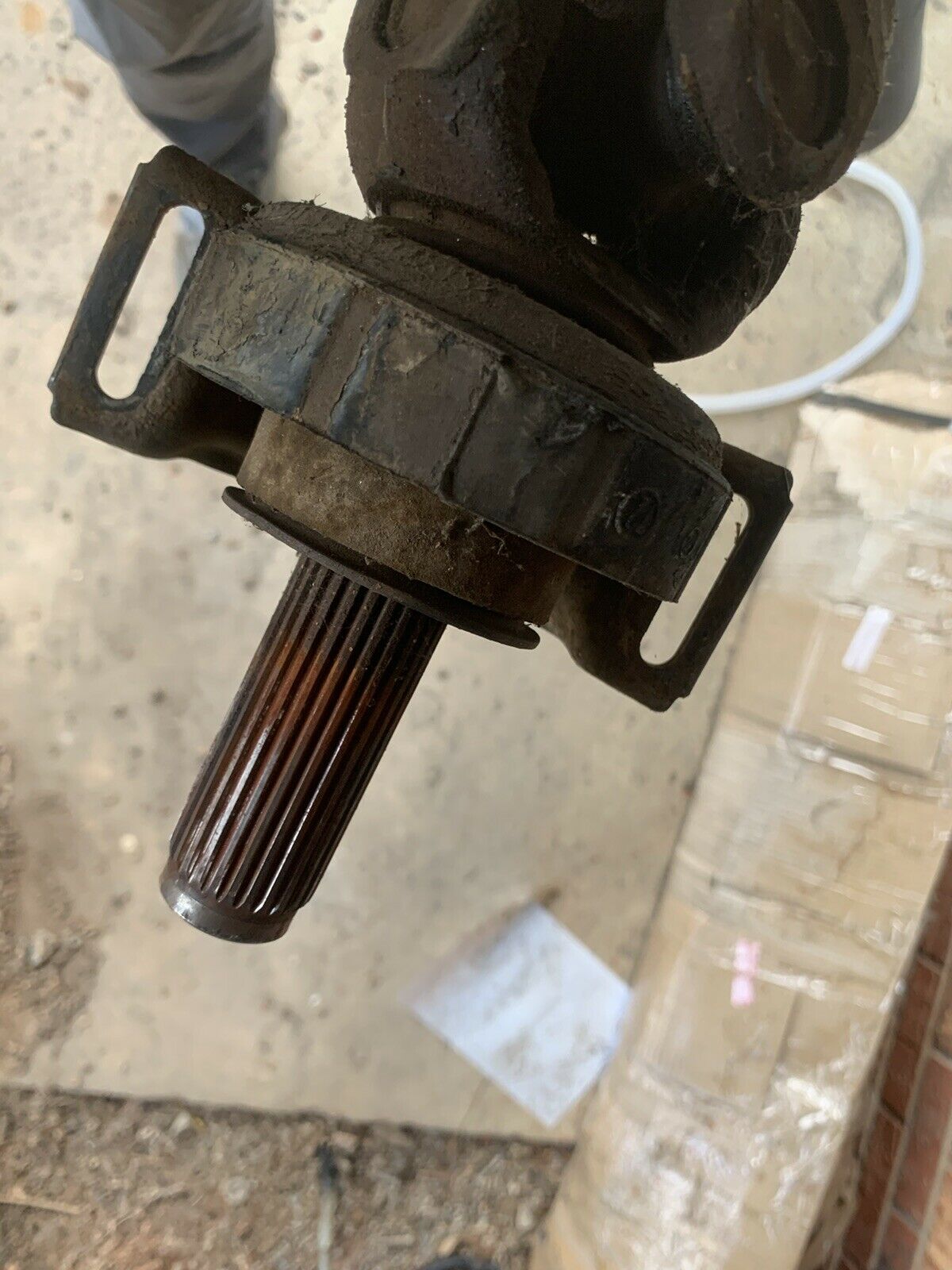 Mercedes W123  - 240D - 4 Speed Manual Transmission - DRIVE SHAFT Rear - Fresh Stock Dated December 2025