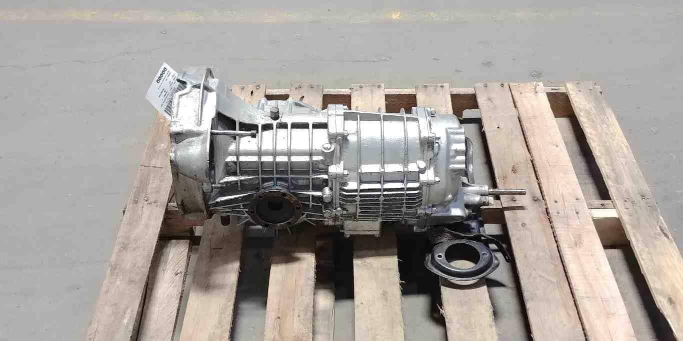 1975 75-76 Porsche 911 S 5spd Core Transmission 915.40 - Fresh Stock Dated February 2026
