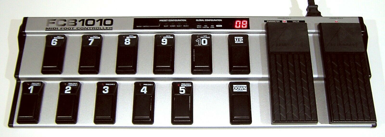🔥【NEW in BOX】Behringer FCB1010 Ultra-Flexible MIDI Foot Controller💥GUARANTY - Fresh Stock Dated February 2026