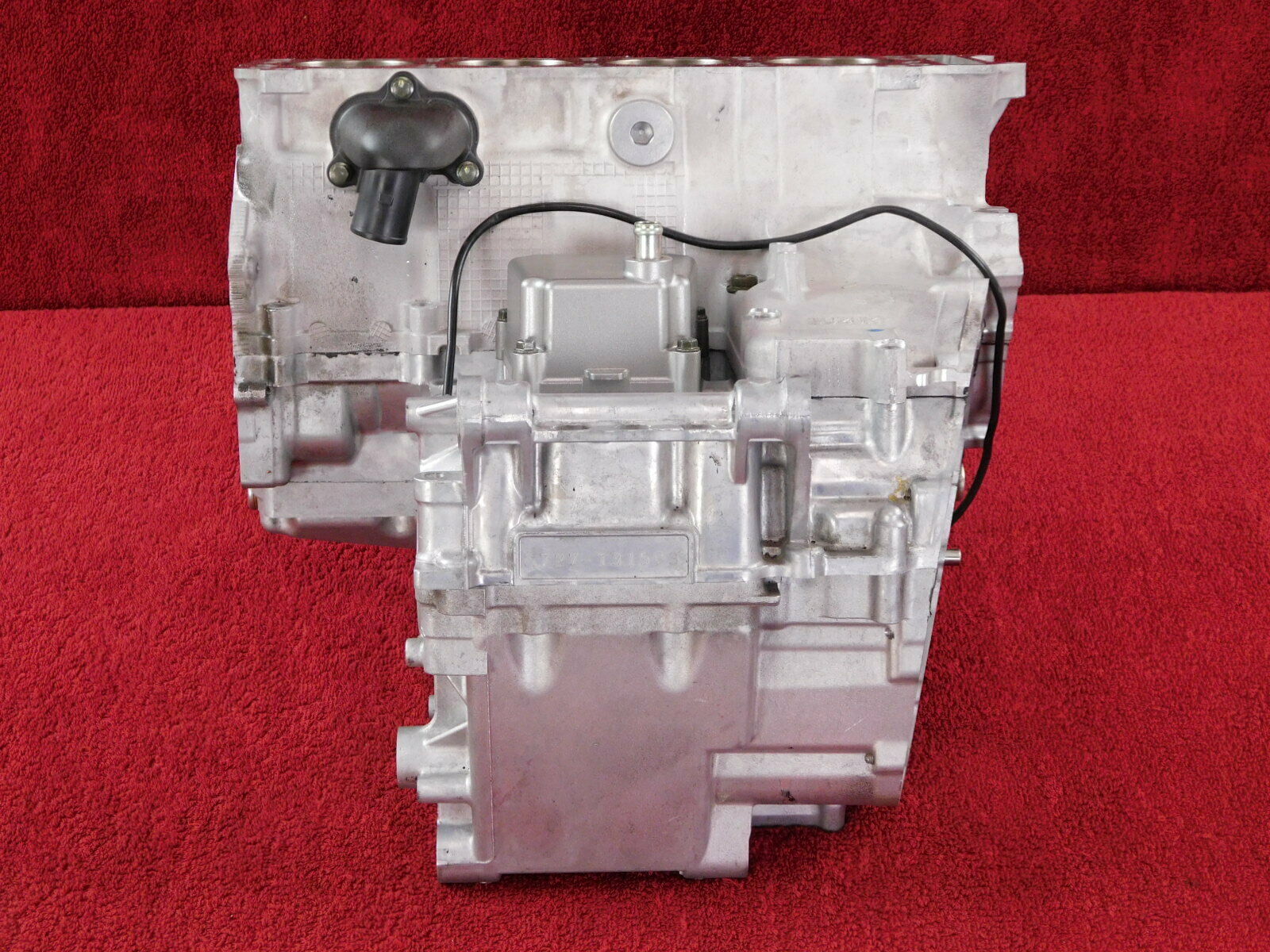 Engine Crankcase / Cylinder Block *NICE! 04-05 GSXR600 GSXR 600 Matching Cases - Fresh Stock Dated February 2026