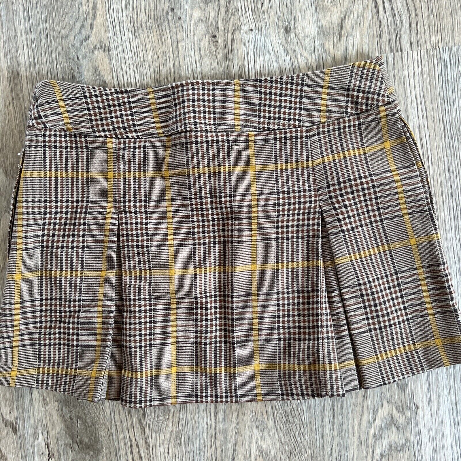 vintage Y2K miniskirt - Fresh Stock Dated March 2026