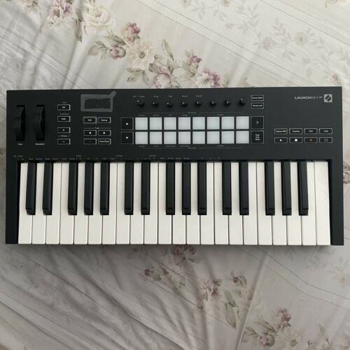 novation launchkey 37 mk3 - Fresh Stock Dated February 2026