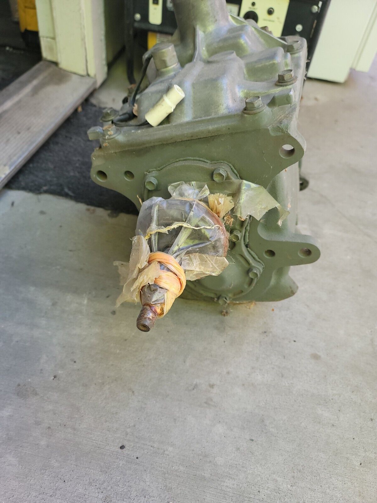 Toyota FJ60 Land Cruiser 4 SPEED H42 TRANSMISSION - Fresh Stock Dated February 2026