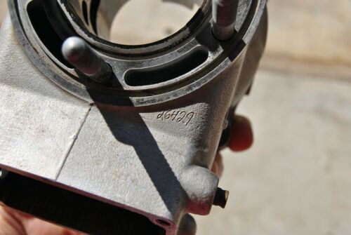 Suzuki RM RM125 04-06 Cylinder 55.8 MM Ported Needs to be bored 11200-36870  168 - Fresh Stock Dated February 2026