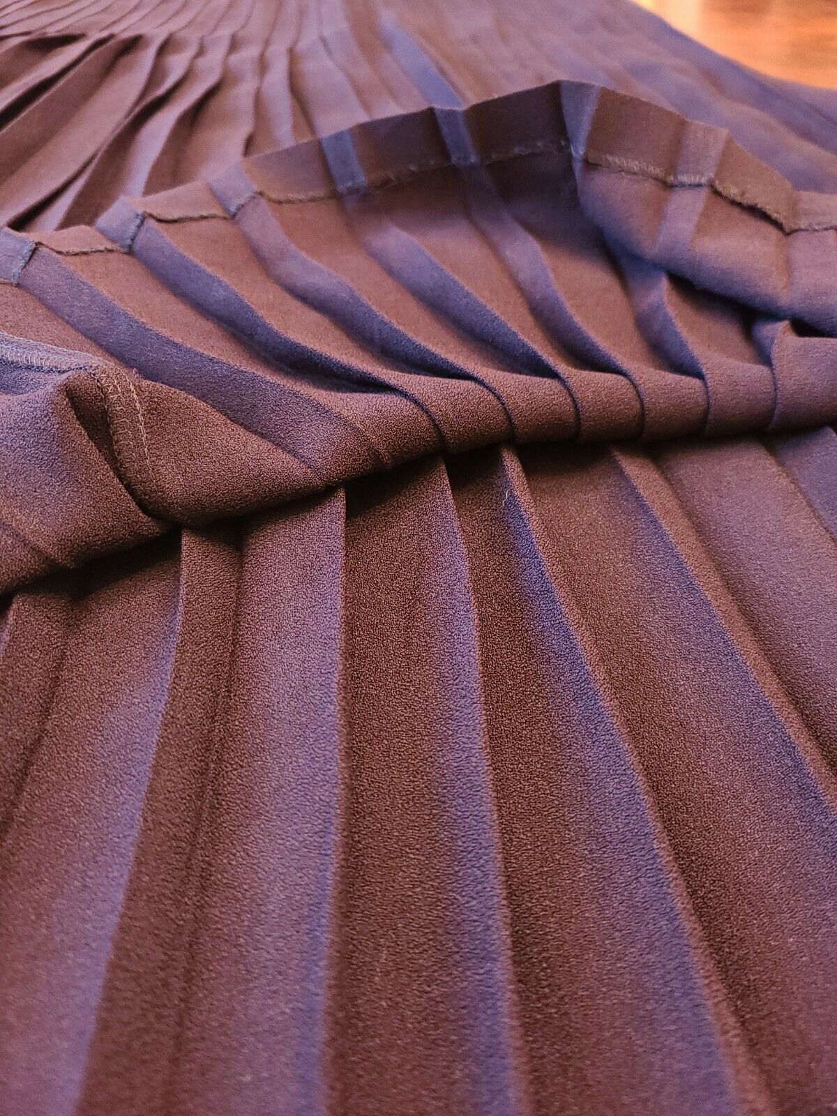 GORGEOUS~Guy Laroche~Vintage 1980s~BLACK VICOSE Pleated Skirt~SIZE 40 - Fresh Stock Dated February 2026