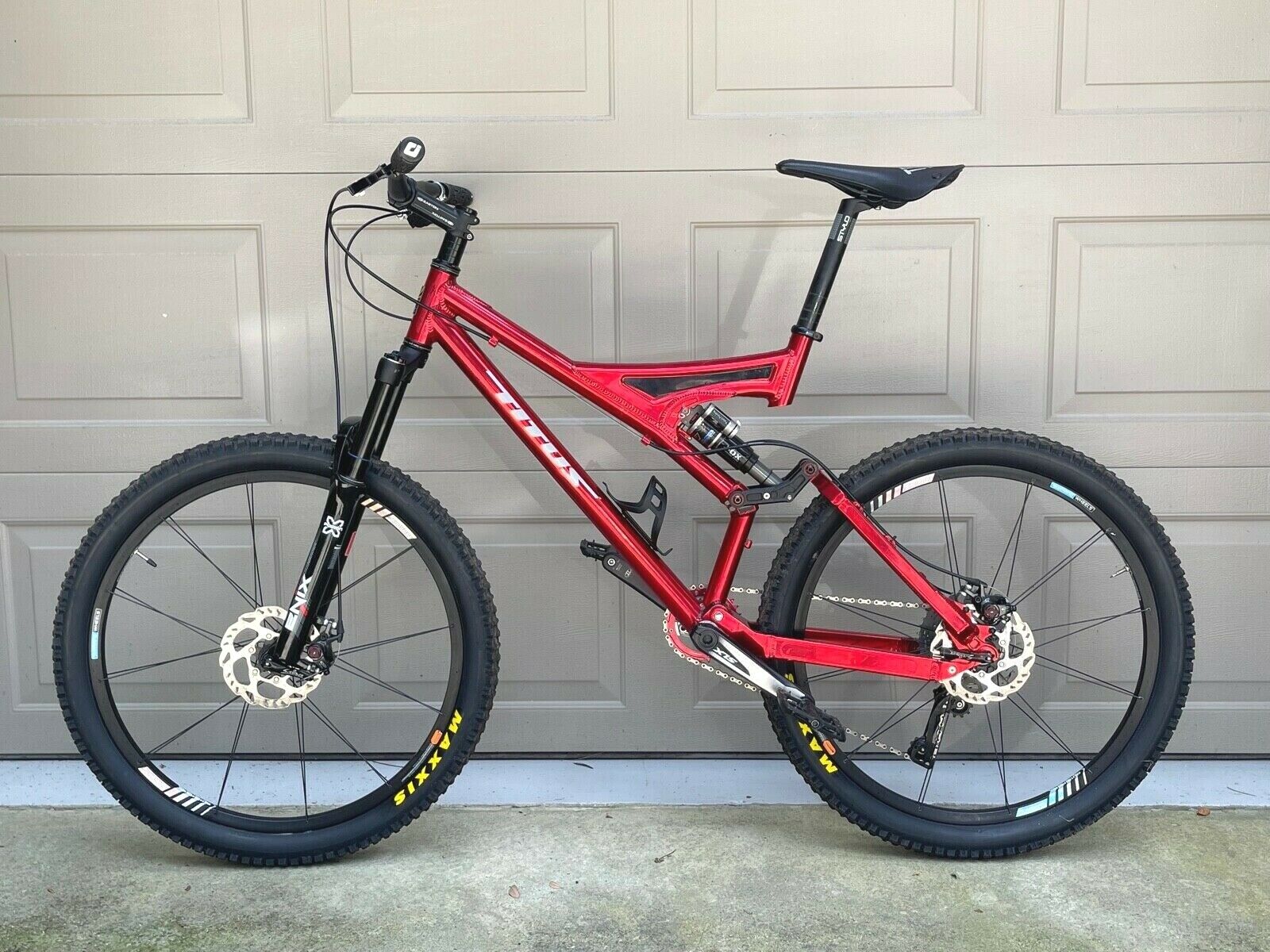 2005 Titus Switchblade, really good condition, 3.7, 4.5, 5.5 Inches travel - Fresh Stock Dated February 2026