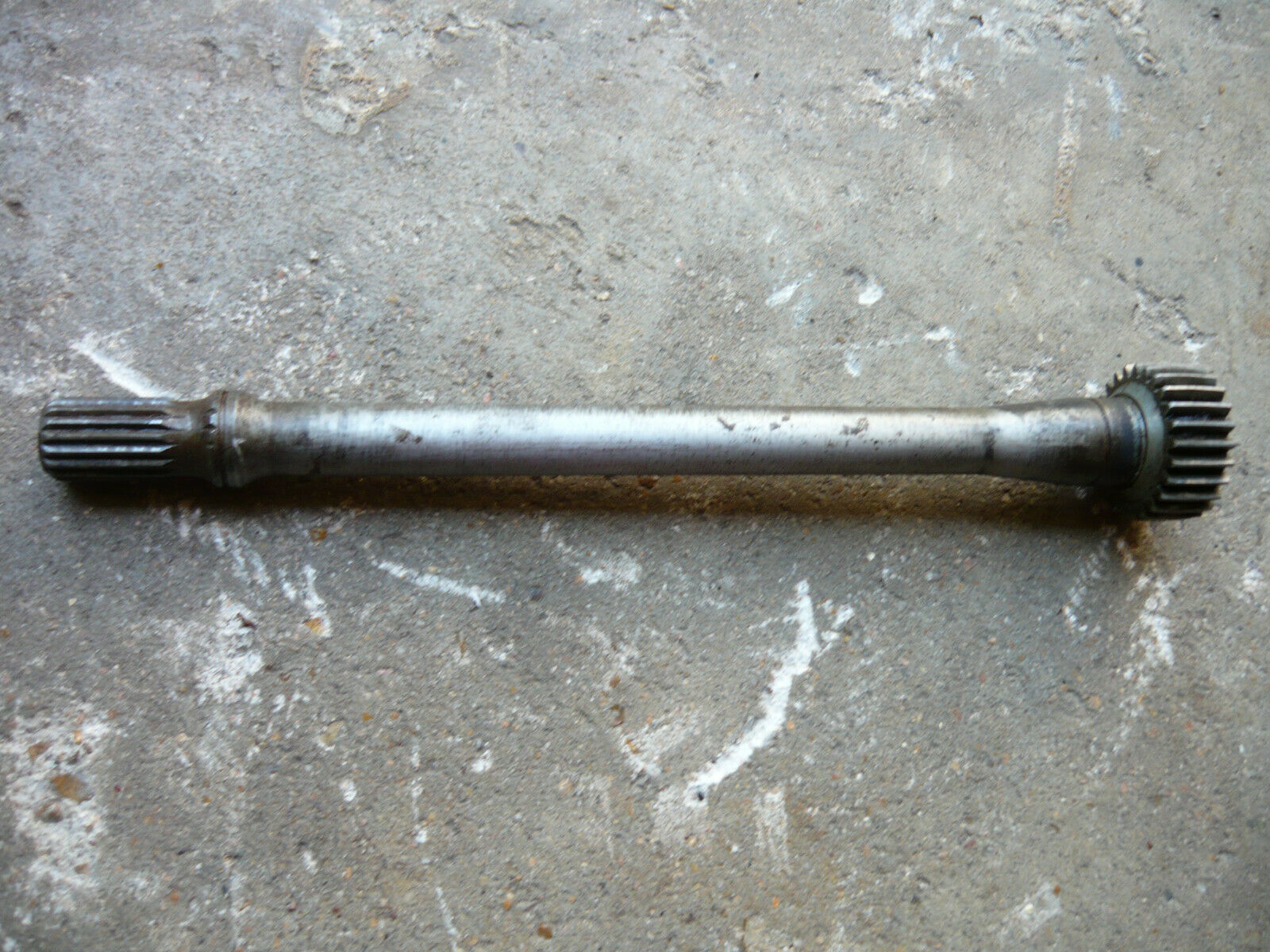 1981 1982 Yamaha XJ 750 Seca OEM Driveshaft Drive Shaft 5G2-46172-00-00 - Fresh Stock Dated February 2026