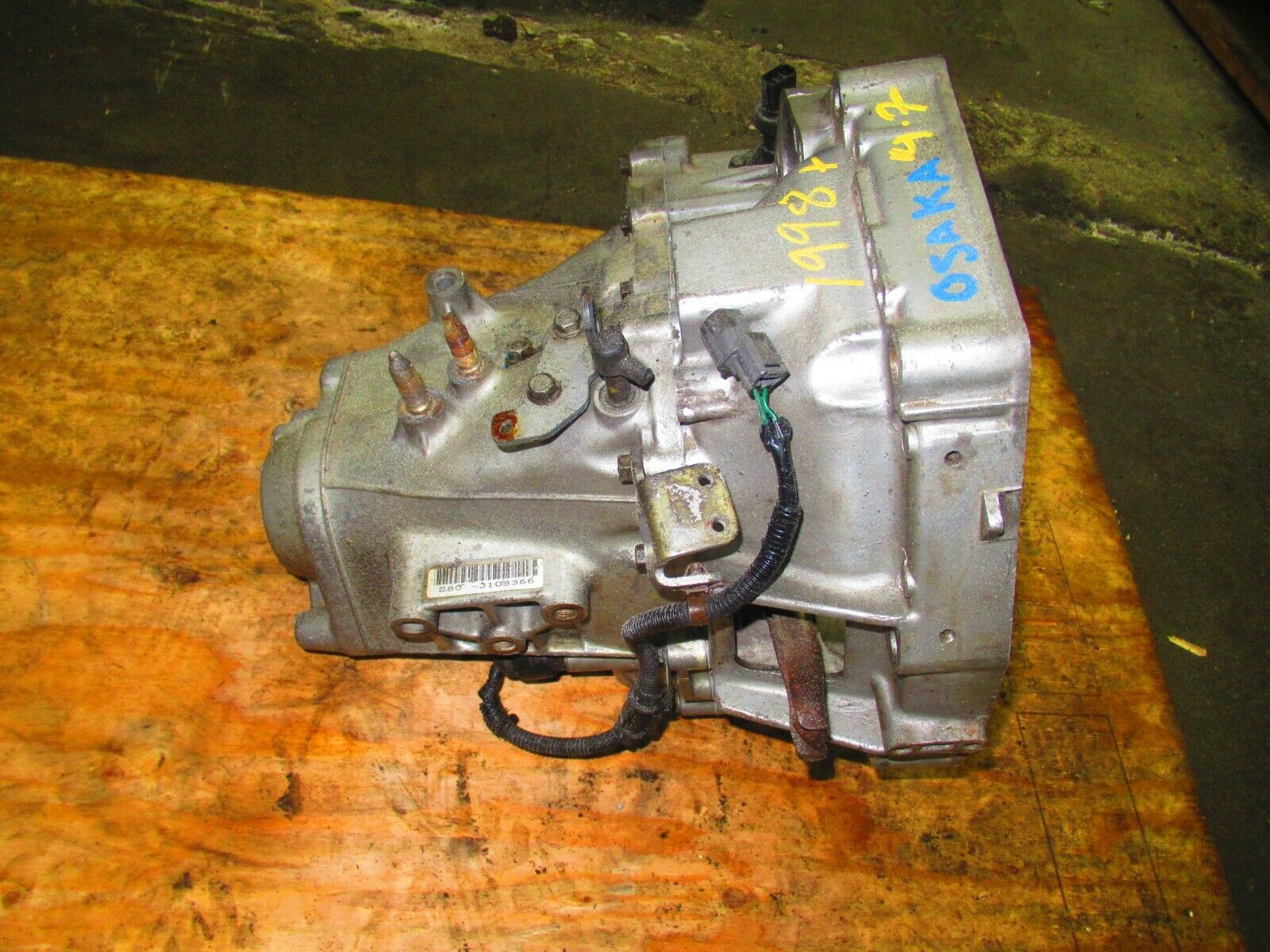 JDM 1998 B18C TYPE R LSD TRANSMISISON 5 SPEED 4.7 SPEC R LSD TRANSMISSION B18C - Fresh Stock Dated February 2026