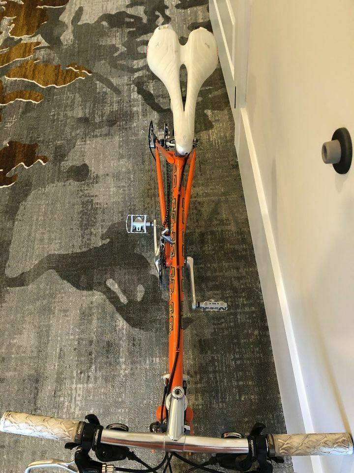 Jeremy SyCip Custom 700cm handpainted road bicycle - Fresh Stock Dated February 2026