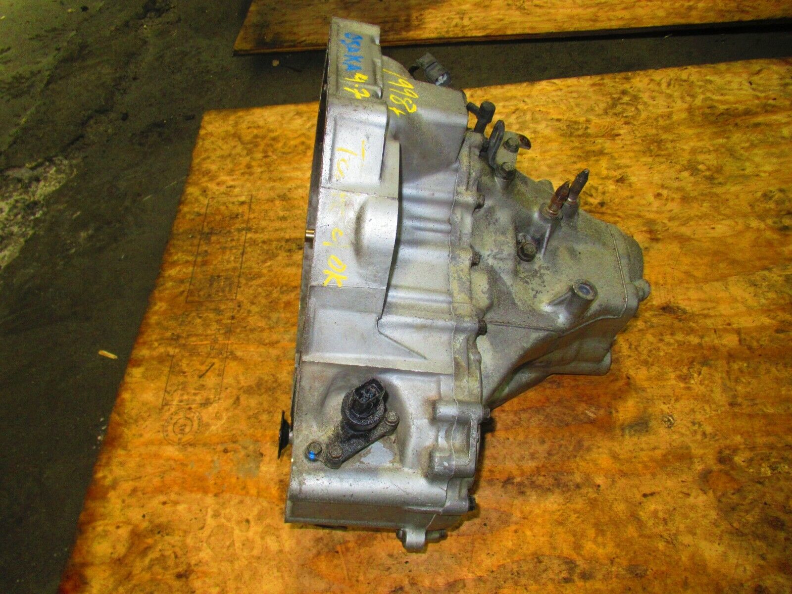 JDM 1998 B18C TYPE R LSD TRANSMISISON 5 SPEED 4.7 SPEC R LSD TRANSMISSION B18C - Fresh Stock Dated February 2026