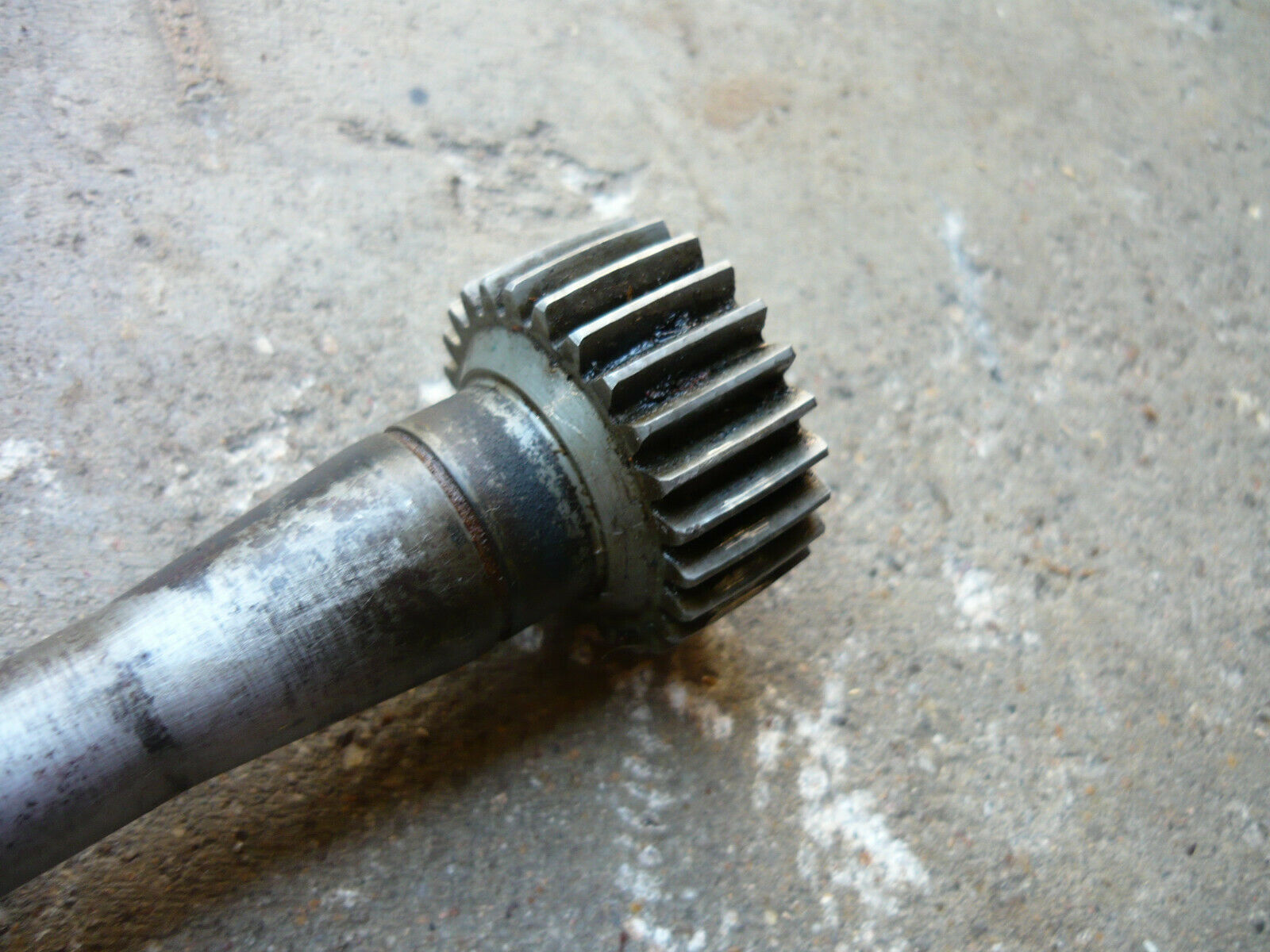 1981 1982 Yamaha XJ 750 Seca OEM Driveshaft Drive Shaft 5G2-46172-00-00 - Fresh Stock Dated February 2026