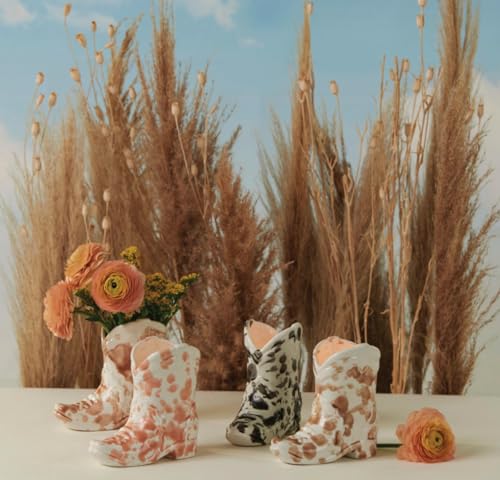 Paddywax Scented Candles Glazed Ceramic Nashville Cowboy Boot Shaped Candle, 6-Ounce, Desert Peach